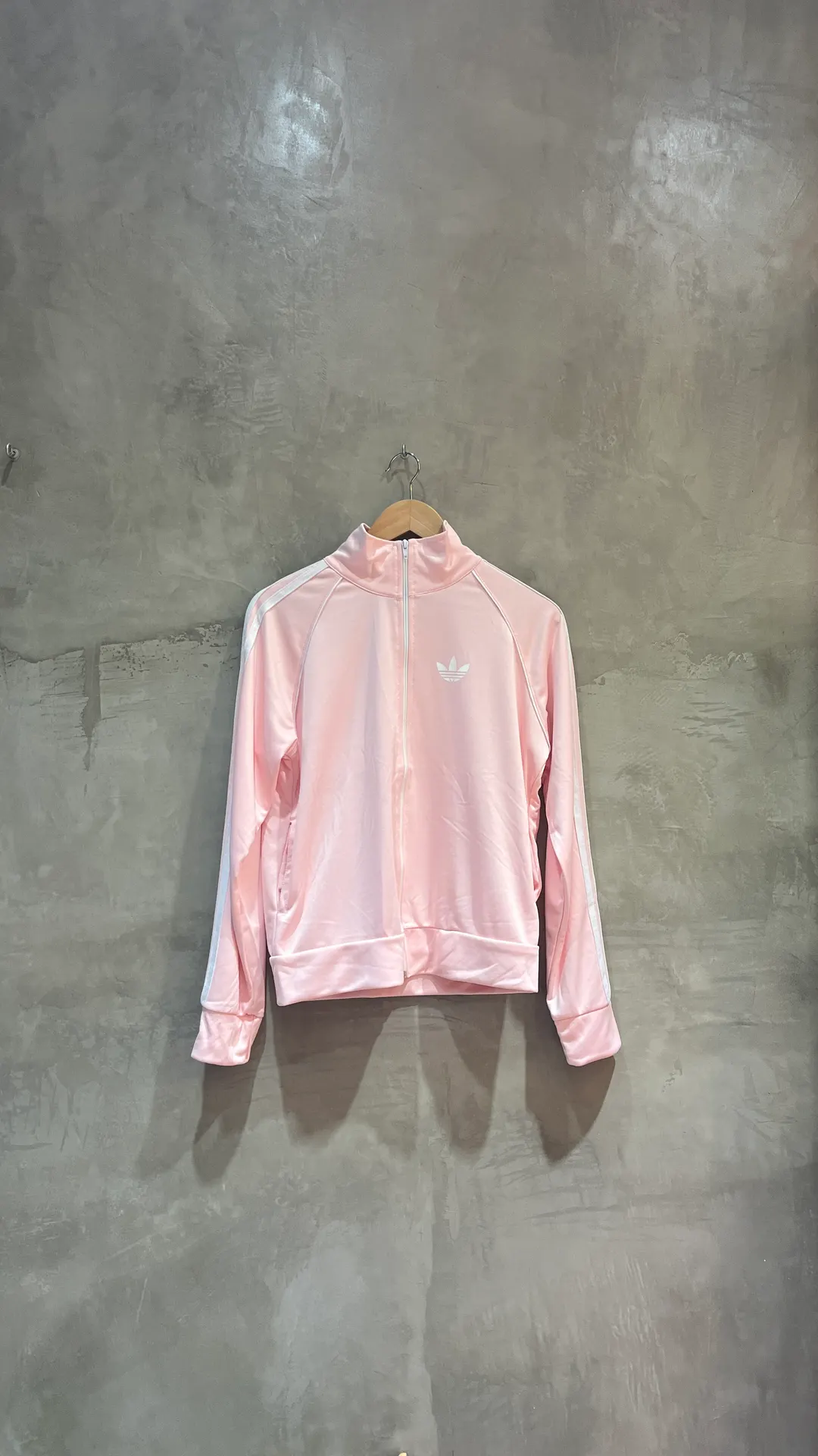 Campera larga de verano color rosa pastel — foto 1 de 2